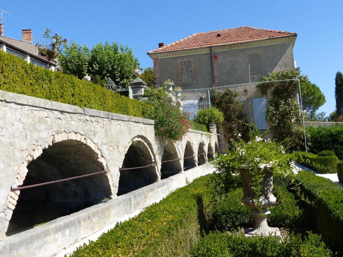 Chateau Du Grand Jardin Valensole Exterior foto