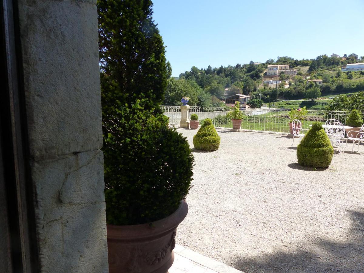 Chateau Du Grand Jardin Valensole Exterior foto